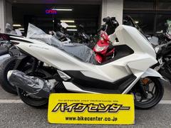 ホンダ　ＰＣＸ１６０　２０２５年モデル　パールスノーフレークホワイト　国内現行モデル　メーカー保証２年