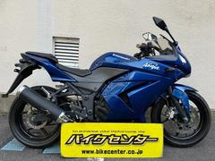 カワサキ　Ｎｉｎｊａ　２５０Ｒ　２０１１年モデル　インジェクション　ノーマルマフラー　６速マニュアル