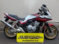 ホンダ　ＣＢ４００Ｓｕｐｅｒ　ボルドール　ＶＴＥＣ　Ｒｅｖｏ　２００９年モデル　インジェクション　ＴＲＩＫＥＲマフラー　ＥＴＣ付き