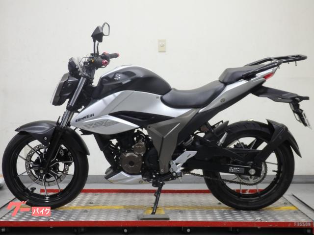 スズキ ＧＩＸＸＥＲ　２５０　ＥＤ２２Ｂ　国内モデル　ヨシムラマフラー装着　リアキャリア／グリップヒーター／ＵＳＢ　４４５０２の画像（山梨県