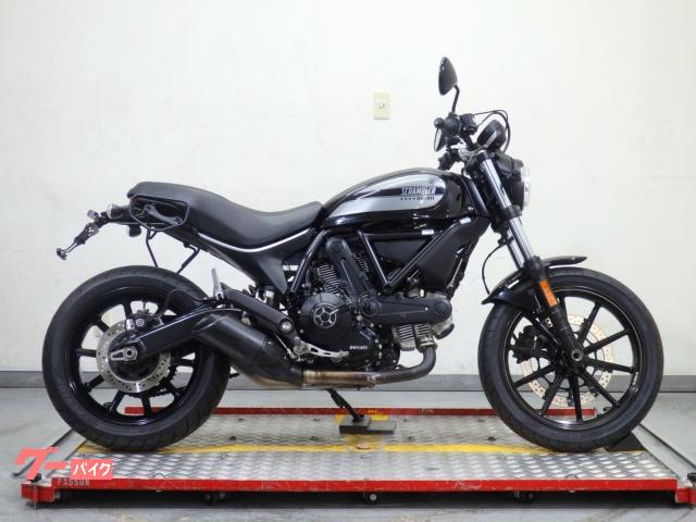 スクランブラーＳＩＸＴＹ２　ＥＴＣ　フェンダーレス　ハンドルバー　６８９８６