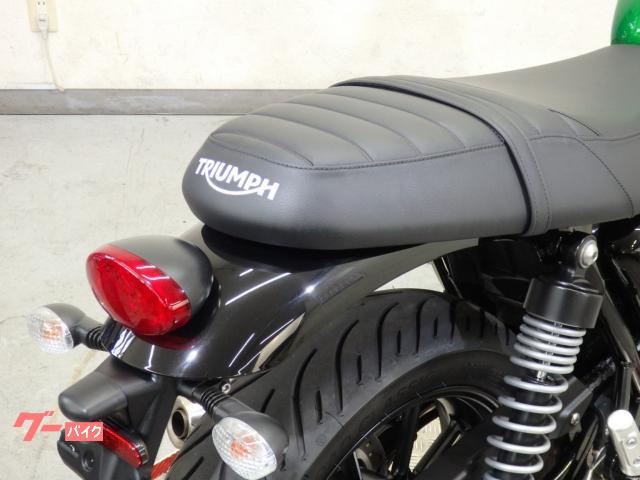 その他 E2defender ZZR1400/ZX-14R ブラック/シルバーメッシュ リアフェンダー