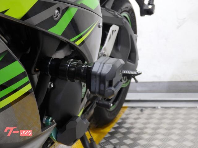 カワサキ Ninja ZX－10R スクリーン フェンダーレス ETC