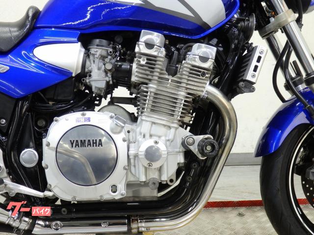 ヤマハ XJR1300 RP03J フレームスライダー 73402