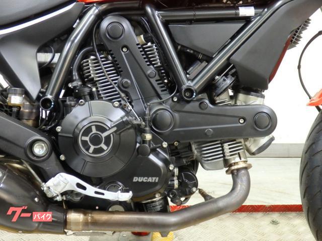 DUCATI スクランブラーSIXTY2 Lowハンドル USB