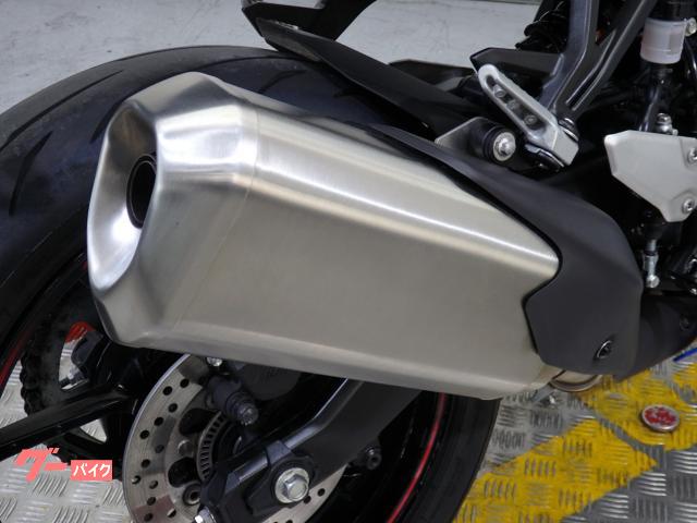 カワサキ Ninja ZX－4R SE スクリーン スライダー