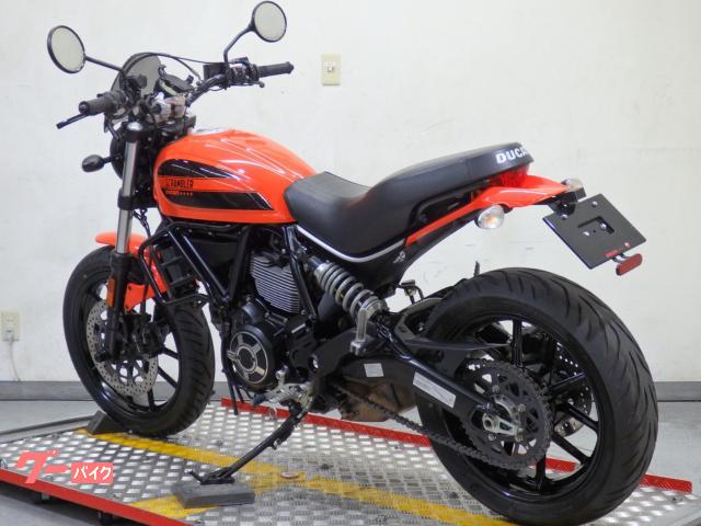 DUCATI スクランブラーSIXTY2 LOWハンドルバー