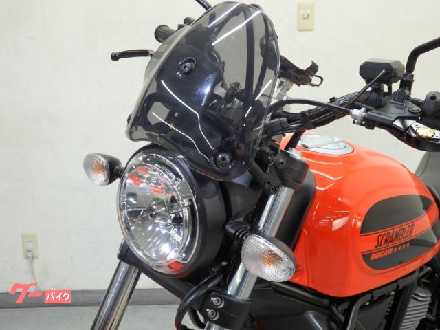 DUCATI スクランブラーSIXTY2 LOWハンドルバー