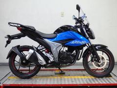 スズキ　ＧＩＸＸＥＲ　１５０　ＥＤ１３Ｎ　エンジンガード　スクリーン　リアキャリア　６８３７８