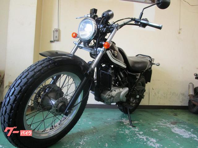 スズキ バンバン200 インジェクション NH42A｜Moto