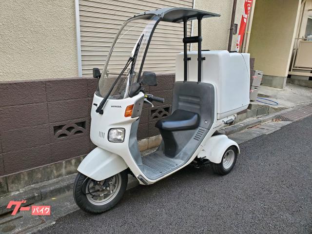 ジャイロキャノピー　２０１９年式　ＴＡ０３−１３０　４スト最終型　ミニカー登録済　グリップヒーター　スマホバー　ＱＣ３対応ＵＳＢ