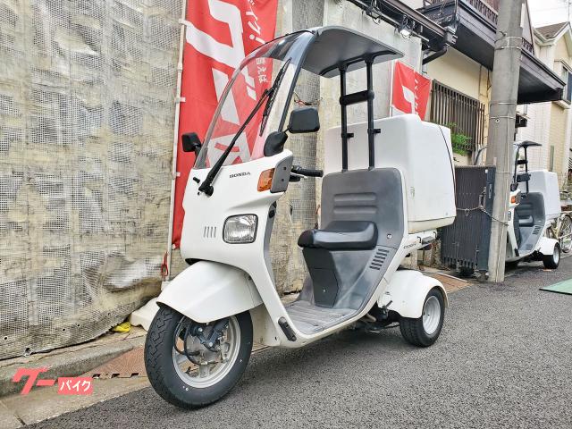 ジャイロキャノピー　２０２３年式　ＴＡ０３−１３２　インジェクション　ＦＩ　４スト後期型最終モデル　ボックス付き