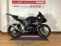 スズキ　ＧＳＸ−Ｒ１２５　ＡＢＳ／ヨシムラスリップオンマフラー／エンデュランス製リアキャリア／デイトナ製ＵＳＢポート