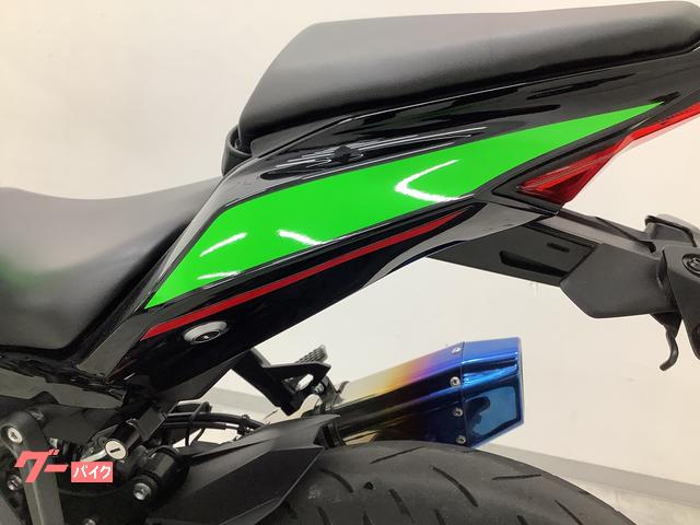 カワサキ Ninja ZX－25R SEトリックスターマフラー