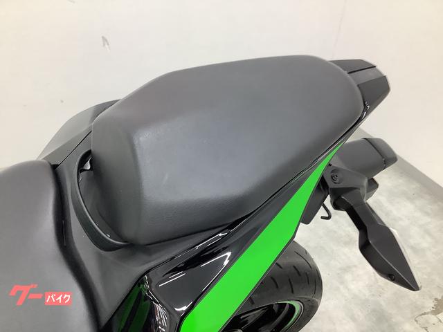 カワサキ Ninja ZX－25R SEトリックスターマフラー