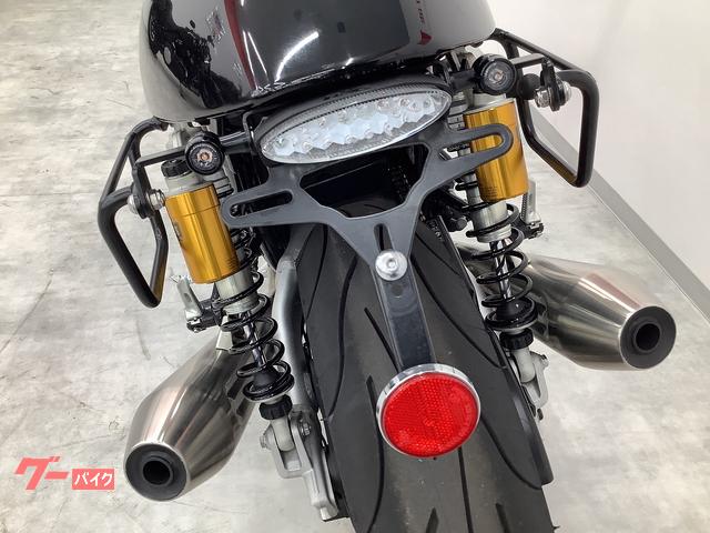 TRIUMPH スラクストン1200 2022年モデル 純正