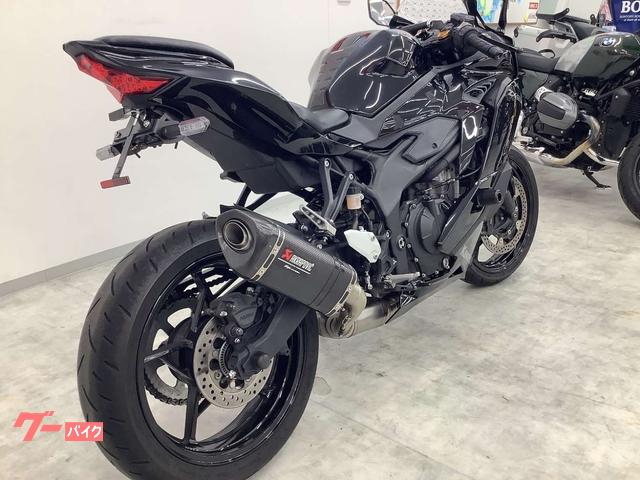 カワサキニンジャZX25Rバイクマフラー カワサキ Ninja ZX－25R 2022年モデル アクラポマフラー