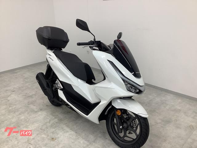 ホンダ PCX 2025年モデル JK05後期型 リアボックス装備