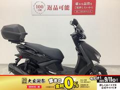 ヤマハ　シグナス　グリファス　２０２４年モデル　スクリーン・ナックルガード・パニアケース装備