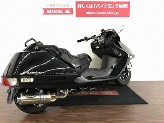 当然マフラーもカスタム済み! 当然マフラーもカスタム済み!