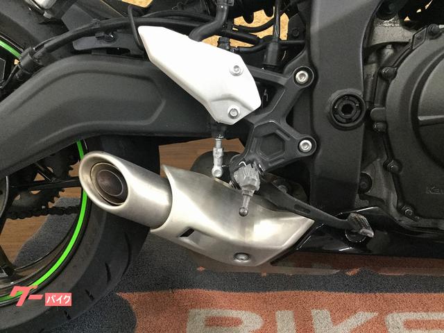 カワサキ Ninja ZX−25R SE 2021年 13867Km 250cc 自賠責