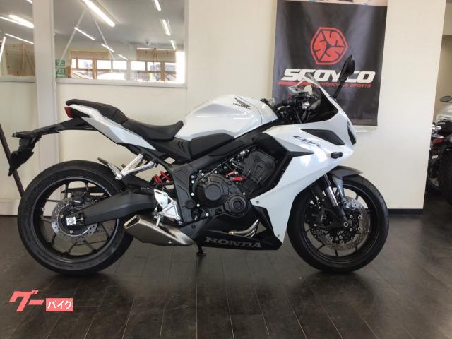 ＣＢＲ６５０Ｒ　クイックシフター　スライダー　グリップヒーター他アクセサリー多数装着