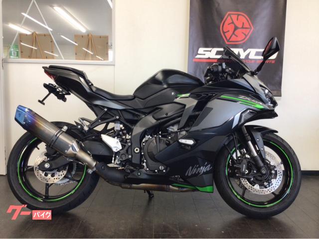 カワサキ Ninja ZX－4R SE トリックスターサイレンサー