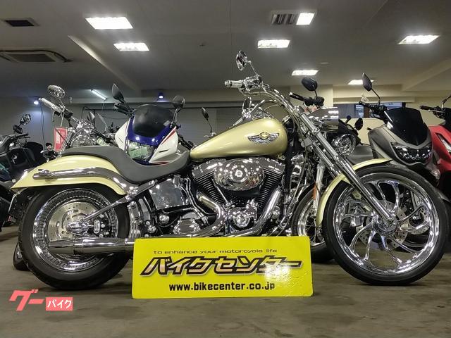 ＦＸＳＴＤ　ソフテイルデュース　２００３年モデル　インジェクション　１００周年カラー　マフラー改　３拍子　他カスタム多数