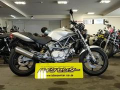 ホンダ　ＶＴＲ２５０　ＭＣ３３　キャブレターモデル　ＥＴＣ　エンジンガード　２００５年モデル