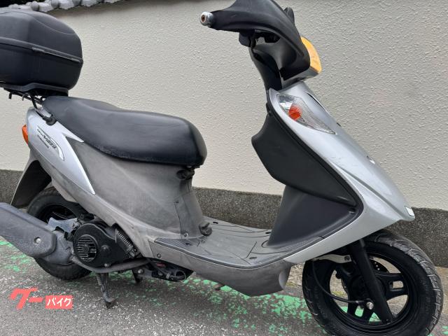 アドレスＶ１２５Ｇリミテッドエディション　ワンオーナー　純正キー２本　バッテリー新品　リアタイヤ新品　純正グリップヒーター付