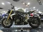 スピードトリプル1200RS 2024モデル マットシルバーアイス 登録済み未使用車