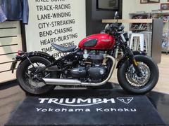 ＴＲＩＵＭＰＨ　ボンネビル　ボバー　フロント１６インチ　レッドホッパーカラー