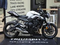 ＴＲＩＵＭＰＨ　ストリートトリプルＲ　７６５Ｒ　クリスタルホワイトカラー