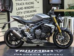 ＴＲＩＵＭＰＨ　スピードトリプル１２００ＲＳ　２０２５モデル　マットシルバーアイス　登録済み未使用車