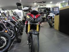ＴＲＩＵＭＰＨ　スピードトリプル１２００ＲＳ　２０２５モデル　カーニバルレッド　登録済み未使用車