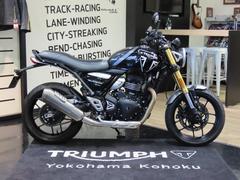 ＴＲＩＵＭＰＨ　スピード４００　ファントムブラックカラー　２０２４年モデル　ワンオーナー