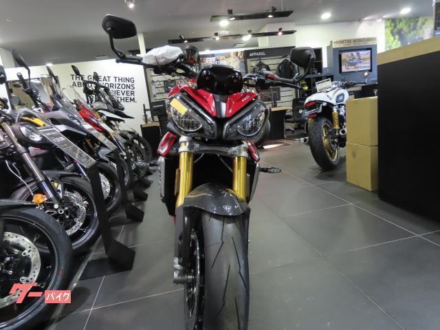 スピードトリプル1200RS 2024モデル カーニバルレッド 登録済み未使用車