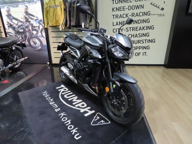 ストリートトリプル765R