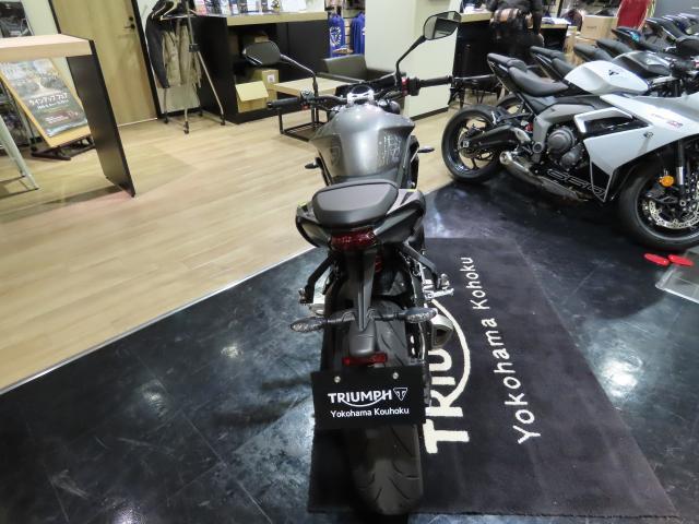 ストリートトリプル765R