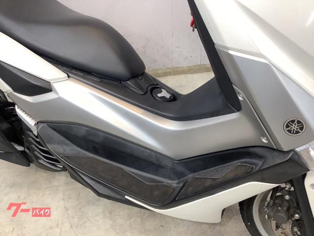 ヤマハNMAX ハイスクリーン　中古品 ヤマハ NMAX 純正オプションロングスクリーン SHAD製