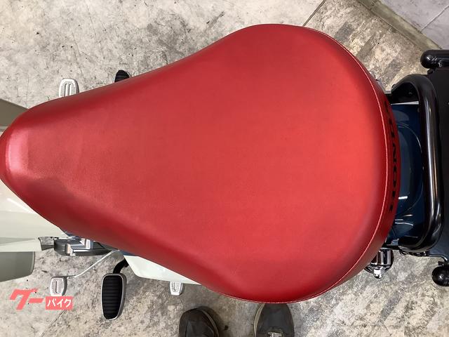 ホンダ スーパーカブC125 2024年モデル グリップヒーター