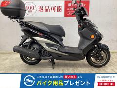 ヤマハ シグナスX SR バックレスト装着&フェンダーレス仕様カスタム
