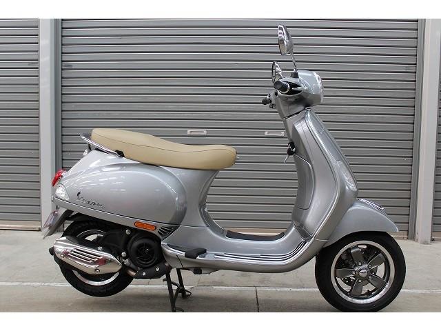 特上美品 vespa ベスパ primavera 75th 限定オプション リアバッグ