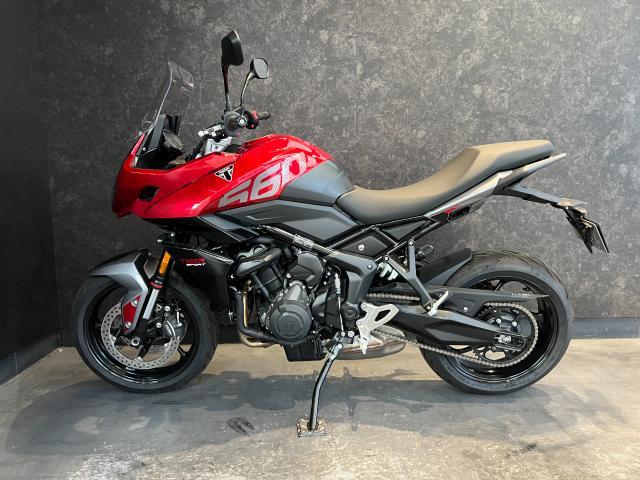 タイガースポーツ660 認定中古車