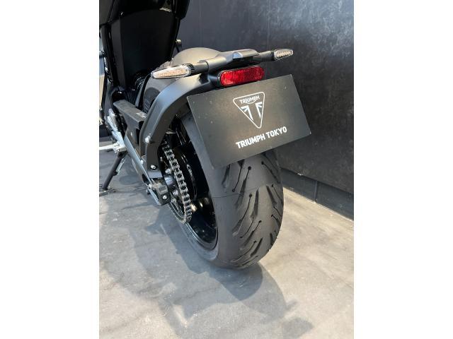 トライデント660 認定中古車 スクロールウインカー エンジンプロテクターキット