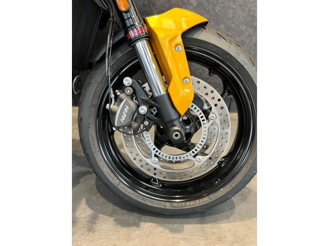 トライデント660 認定中古車 スクロールウインカー エンジンプロテクターキット