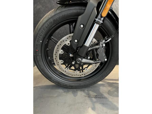 スピードツイン900 認定中古車