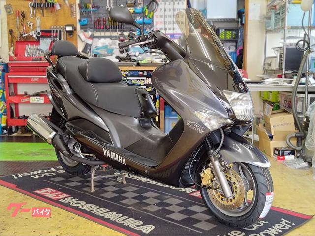 マジェスティ１２５　ＦＩ　バッテリー新品　ＩＲＣタイヤ前後新品　ドライブベルト純正新品　燃料ポンプ対策新品交換　冷却水交換済み