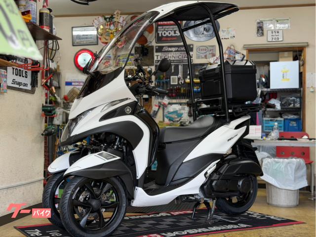 ヤマハ トリシティ125 ゾロワークスルーフカウル ダンロップタイヤ
