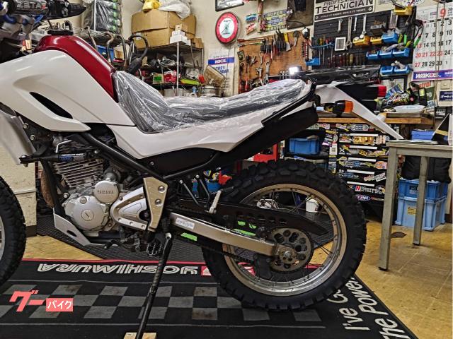 ヤマハ セロー250 インジェクションDG17J ダンロップD605